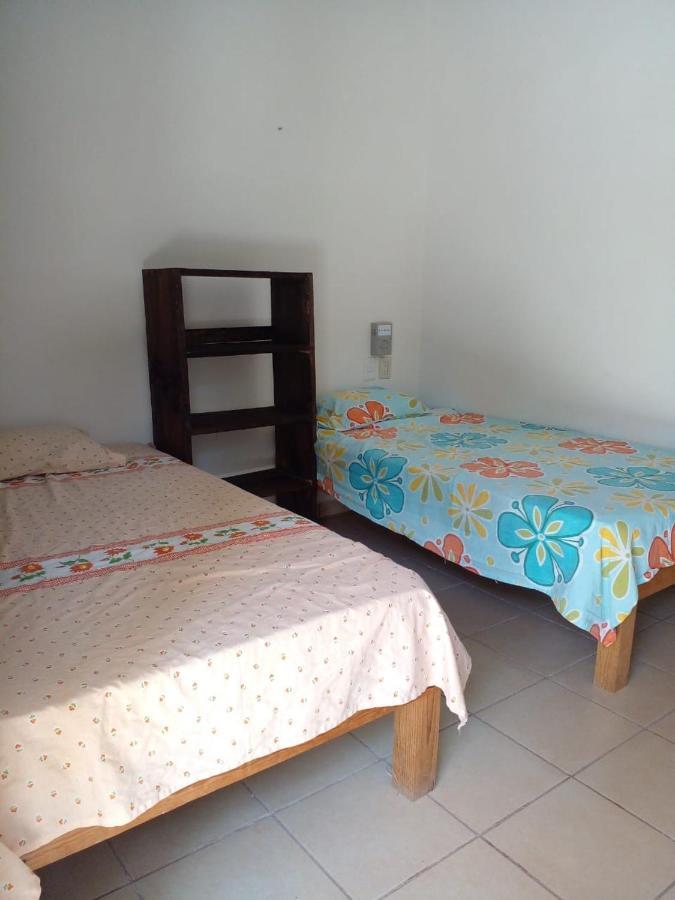 Posada Dos Hermanas Barra de la Cruz Ruang foto